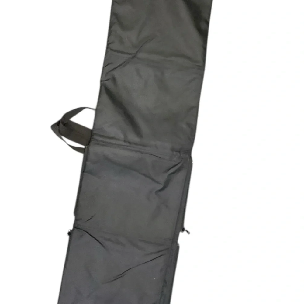 🧣 Eddie Bauer Foldable Fleece‎ Travel Blanket – Red/Black